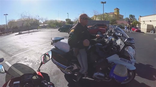 Most dramatic biker and cop encounters