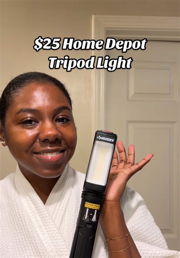Viral Home Depot Tripod Light - 800 Lumen LED