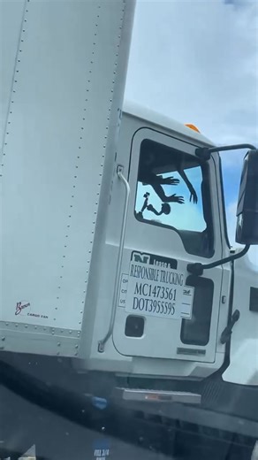 209K views · 1.5K reactions | BJ & The Bear 2025?  | The Dirty Old Trucker | Facebook