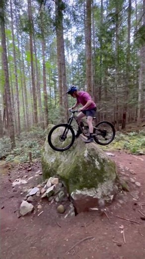 Ride started strong…then I forgot how to do that move 😂How did my XTR chainring survive that?!