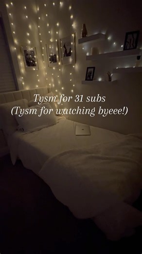 Vouge\nyc room tour!!! #fypシ #nails #trending #roomtour #ilovenyc #virlshort