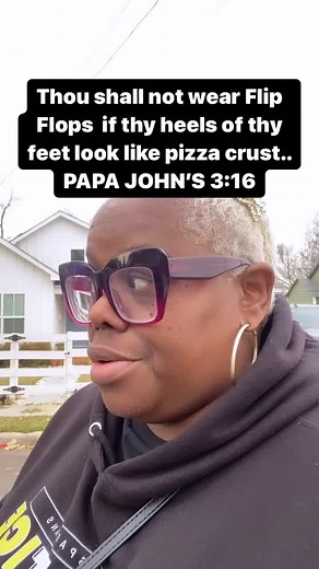 Moisturize Your Feet with These Lotion Tips