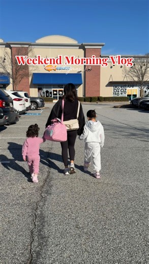 E R I K A ✨ on Instagram: "Weekend morning as a mom of 2 🎄❤️💫 #weekendmornings #morningvlog #dayinmylife #georgiamom #georgiacontentcreator"