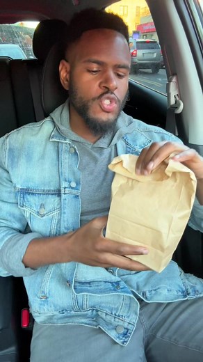 I Drove 🚗 From Brooklyn NY To Astoria Queens NY😧🤯 To Try A Chopped Cheese‼️. #fyp #entertainment #ncfoodie #travelfoodie #mukbang #tastetest #foodreview #foodcritic #ChoppedCheese #sloppyjoes #astoriaqueens #astoria #queensnyc #queens #bodega #foodtruckfood#reels #reelsvideo #reelsviral #reelsfacebook #facebookreels #reelsfb #fbreels | Mr.Chimetime