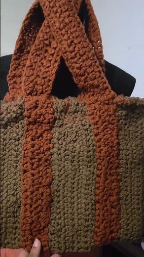 ​🧶 I Crocheted My Friend a Tote Bag! (Perfect for Church!) ⛪🤎