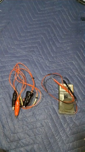 車の電圧を安物テスターとシガーから取り出し配線