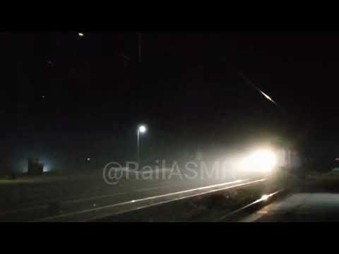 🚇 04 Minutes Of Trains! ‪@railasmr‬