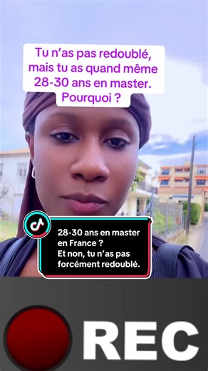Quand tu arrives en France et que tu te retrouves plus âgé que la majorité de tes camarades de classe, tu peux vite avoir l’impression d’être en retard… alors que ton parcours est simplement différent. ❤️ #EtudiantsEtrangers #EtudierEnFrance #VieEnFrance