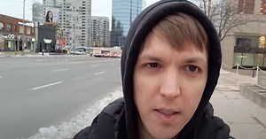People are loving these videos of a man walking through each of Toronto's neighbourhoods