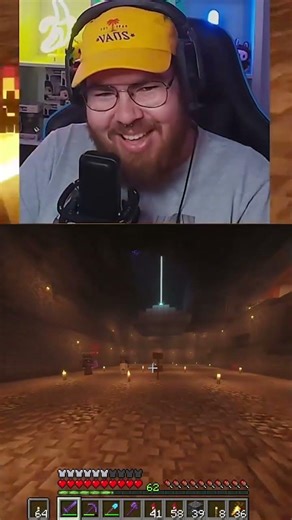 Minecrafter Python Caught Morphing into a Goat | #explainowen on #Twitch