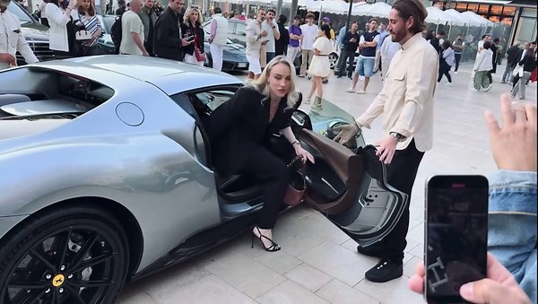 🤍💃🏻 @Trường Tiền #monaco #luxurylife #car #foyou #tttcars