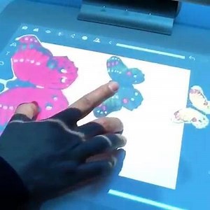 401K views · 2.7K reactions | HP Sprout 에서 3D 스캐닝! 마치 살아있는 나비가 종이 안으로 들어온 것 같아요. #intel_inside #3D_scanning #Realsense | Intel | Facebook