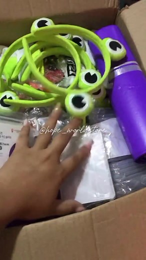 la vida del emprendedor 🤭 #emprendedor #kpopfypシ #merchfanmade #enviosnacionales #venezuela🇻🇪 #merchkpop #kpopfypシ #fypシ゚