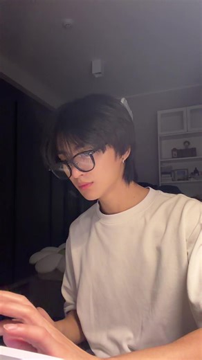 วิดีโอของ jrx.vvv (@jrx.vvv) พร้อมเพลง original sound - jrx.vvv