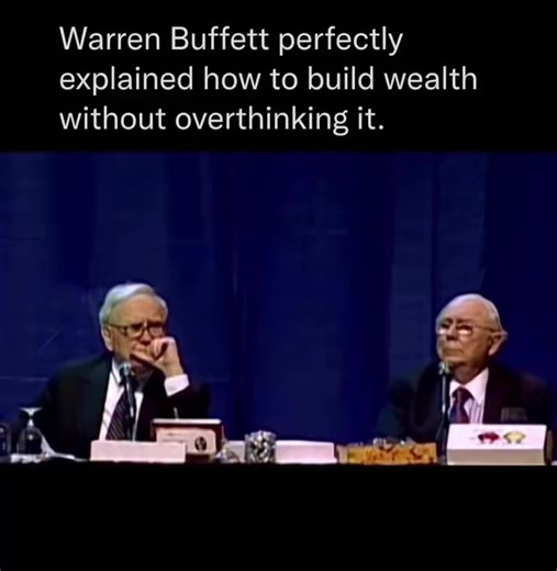 Warren Buffett on building wealth — without overthinking it. You don’t need complex strategies. You need patience, consistency, and time. Buy great businesses. Hold them. Let compounding do the work. Wealth isn’t built fast. It’s built right. #investing #warrenbuffett #wealthbuilding #longterminvesting #compoundinterest