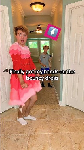 Francis caught me in the bouncy dress…🤣