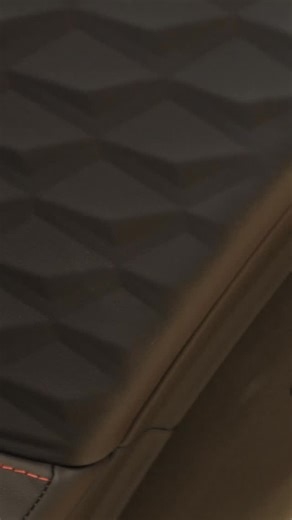 🤩 Recently Sold By: @ryandcala Is This Luxurious 2025 Bentley Flying Spur Speed. Finished In The Bold Exterior Shade Of Granite With A Beautiful Hotspur Main Hide Interior This 2025 Bentley Flying Spur Speed Has Been Built Using The Illustrious Bespoke Options Such As 🎯: The Twin-Blind Panoramic Sunroof and Windows, 22 Inch 10 Spoke Swept Wheels In Black, “Bentley Wings” Welcome Lamps, The Illuminated Flying “B” Hood Mascot, Full LED Headlamps With High Beam Assist Plus Full LED Tail Lamps, Th