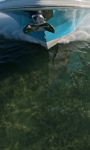 Running @Keywest boats 263FS with twin 250hp Yamaha engines. @Yamaha Outboards This is a serious sweet ride! #centerconsole #twinengine #boatlife