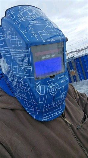 258K views · 5.3K reactions | Work with me藍藍#work #ironworkers #cold #rawr #funny | Nofancyhit | Facebook