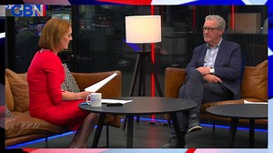 'This country is a democracy, the important thing is they understand who is in charge.' Former Australian Foreign Minister, Alexander Downer, says the public are not getting 'the same value for money' from the civil service working from home. 🖥GB News on YouTube https://bit.ly/3vAYaw0 📺 Freeview 236, Sky 512, Virgin 604 | GB News