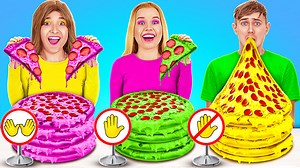 11K views · 309 reactions | No hands VS 1 hand VS 2 hands challenge || Who will win? Crazy cooking hacks by 123 go! Food | 123 GO FOOD | Facebook