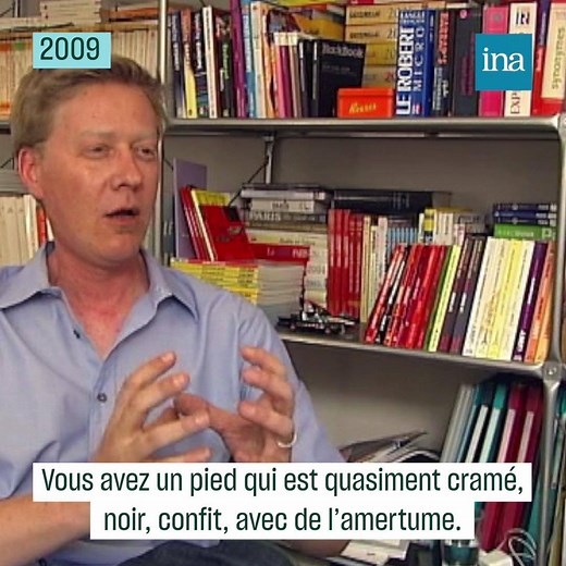 MORT DE SÉBASTIEN DEMORAND – Sébastien Demorand, chroniqueur gastronomique, juré de Masterchef, est mort à l’âge de 50 ans a confirmé son entourage à Franceinfo. On le retrouve ici en 2009, parlant avec beaucoup de passion de la botte d’asperges cuisinée par le grand chef Alain Passard. | INA