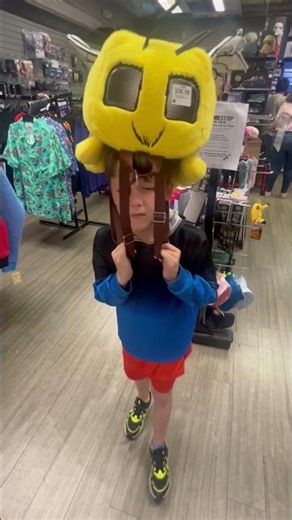 🐝🎮 Minecraft Bumblebee Mode! | Clark Gets Silly 😂