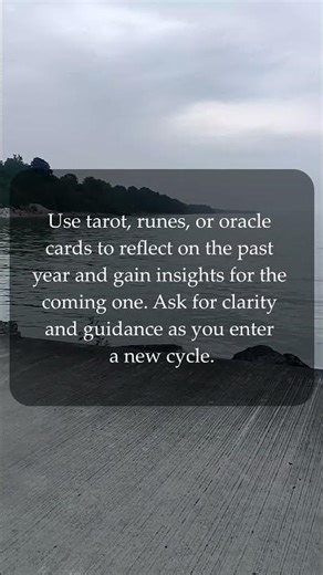 Witchy Idea of the Day 349 | Divination Practice for December