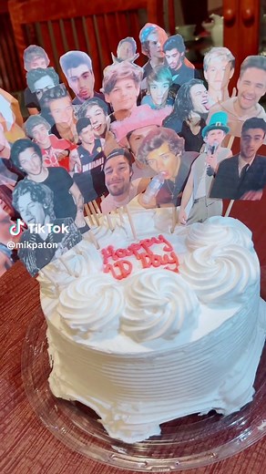 Celebrate One Direction Day with a Delicious Cake
