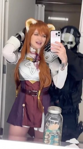 Peach Jars on Instagram: "Katsucon with @jennalynnmeowri 💯🦐"