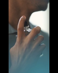 1.8K views · 278 reactions | Rich and juicy, the iconic Eau de Parfum Aventus is synonymous with modern day elegance. | Creed Fragrance | Facebook