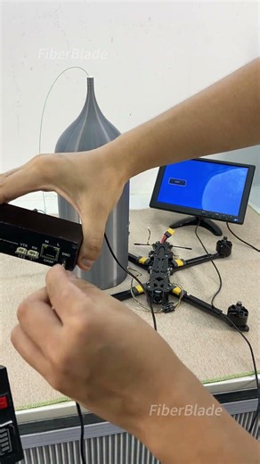 The whole process of connecting the fiber optic drone #Fiber optic drone #uav #fpv