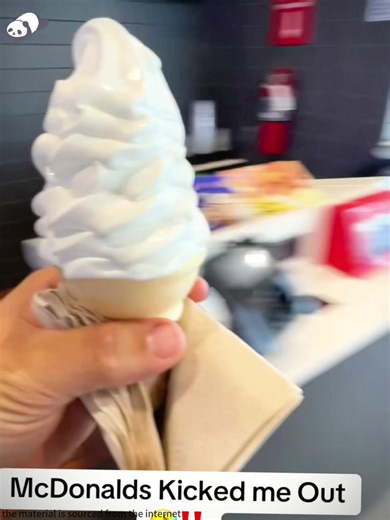 Gunung semeru meletus lagi pada sore hari ini rabu tanggal 19-11-2025 pukul - 16:00 wib #gunungsemerulumajang #gunungsemerumeletus #fyp