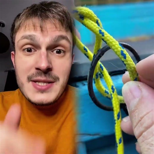 Nu-mi vine să cred că fuma 😅 #frate #fumat #poveste #intamplare #viata #romania #storytime #moment