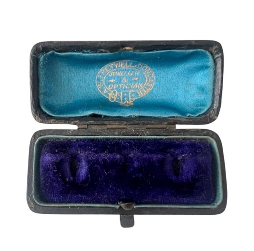 Antique Brown Leather Jewellery Box – Velvet-lined Presentation Case - Etsy