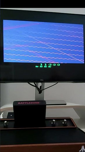 Playing Battlezone on the Atari 2600 #atari2600 #battlezone #retrogaming