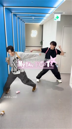 ദ്ദി（• ˕ •マ.ᐟ #kpop #straykids #stay #skz #fonts #design
