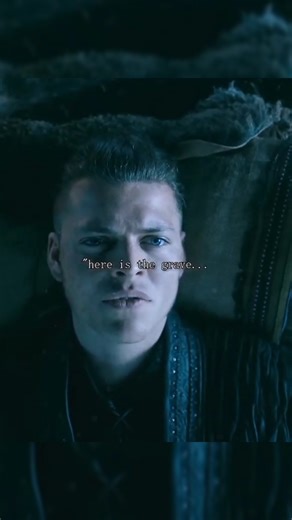 Ivar eyes turn blue #vikings #trendingshorts #hvitserk #movieclips