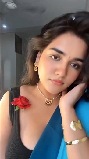 Insta Reels shorts beautiful girl dance sexy saree hot bhabhi navel viral video backless saree suit
