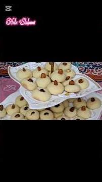 If your shortbread cookies are spreading in the oven, watch this video! Solutions for all your sh...