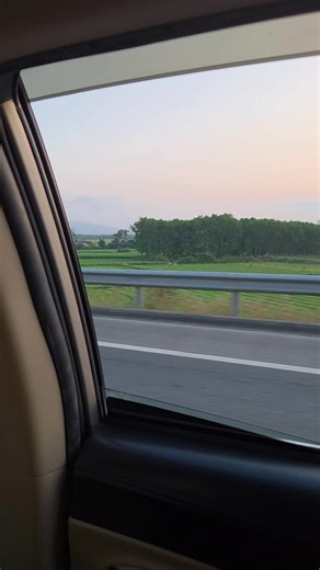 Video của Mộc Niên Hoa (@hoahue300572) với bản nhạc nhạc nền - VÕ NHẬT THUẬN