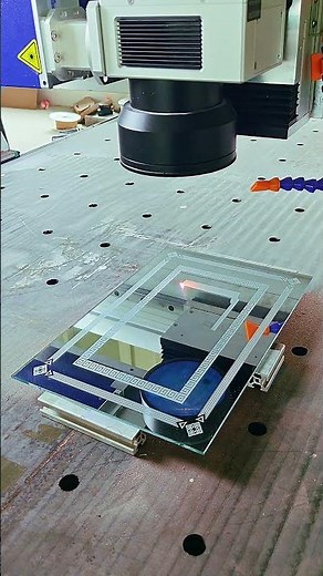 LED Mirror Laser Engraving Machine glass mirror laser engraving equipment for glass solution