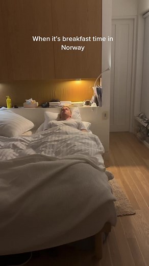 Traditional Norwegian Breakfast: Exploring Brødskive and Ost