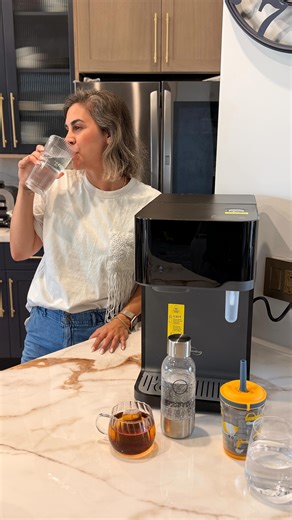 Eda Akcan Bektaşoğlu | Press the button for specified-temp cold or hot water anytime, and make sparkling water too! 💧🔥🫧 We finally stopped buying bottled water... | Instagram