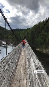 3.9K views · 301 reactions | DREWNIANA RYNNA  Spacer po drewnianej rynnie (tømmerrenna), po której przed laty transportowano drewno? Jak dla mnie brzmi super! Tym bardziej że po drodze mija się kilka ciekawych miejsc, a większość spaceru to wędrówka przez las.  Chcecie zobaczyć „coś innego” albo macie ochotę na nieco ciekawszy niż zwykle spacer? To czas ruszać do Vennesla na południu Norwegii.  | Kierunek Norwegia | Facebook