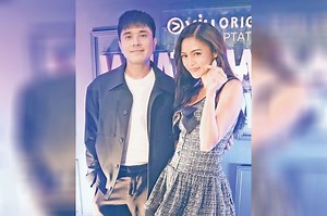 'Medyo awkward at first': Paulo Avelino on doing bed scene with Kim Chiu