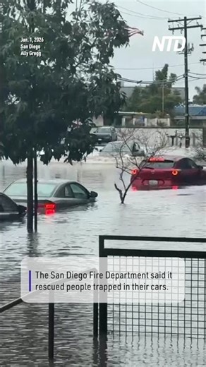 Cars Submerged by Floodwaters in San Diego on New Year’s Day