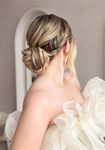 Coque com nó 🤩 Comenta aqui se você gosta dessa técnica ✨ #penteado #coque #noiva #tutorial #fyp