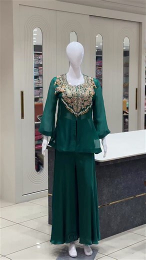 Chuni Lal Store on Instagram: "Gorgeous cord set on pure organza hand embroidered with dardozi and Dori work 🦚🪴 . 100% Quality Assurance Shipping Worldwide For Order Contact: 9217272000 . . . . . . . . . #reel #weddingdress #punjabisuit #viralreels #suitslehnga lehngacollection weddinglehnga explore reels trendingnow wedding weddingdress weddingoutfit wedding2025 makeupartist indiafashion indiafashionweek bridemaid bridemaidsdress bridemaidsmakeup"