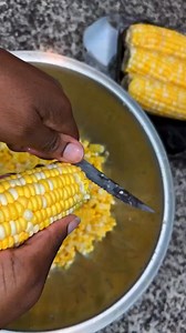 Cooking like this brings back memories of being in the kitchen cooking with my mom. Fried Chicken livers, Ol fashioned sweet corn, Red Beans and Rice, and Honey Cornbread. #southern #chickenlivers #sweetcorn #honeycornbread | Tamara Turner Bsn